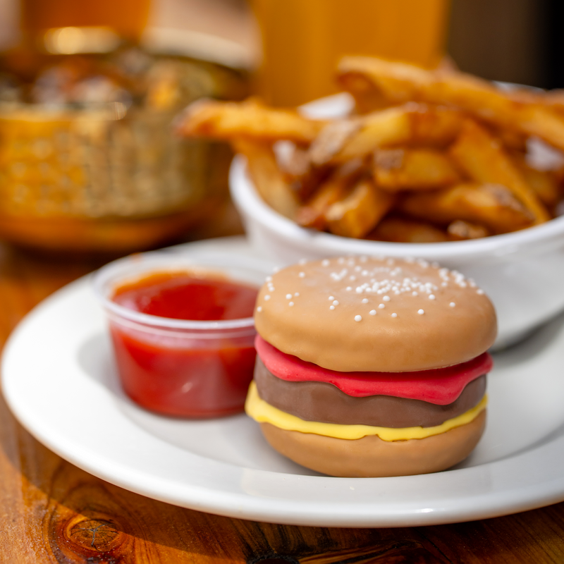 3D Burger Slider Dog Cookie made by Bosco & Roxy's of Canada
