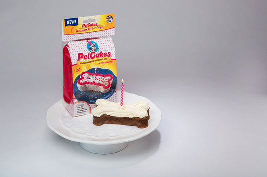 Organic Birthday Cake Dog Kit - Pink Bone Shaped Pan, Turkey Flavour Cake Mix, Frosting Mix & 1 Candle