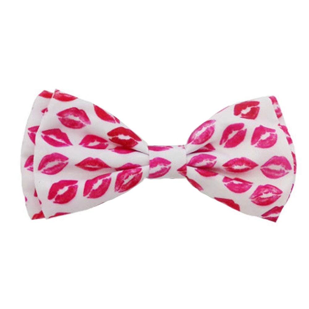 Happy Valentine's Day Bow Tie for Dogs with Kisses Large